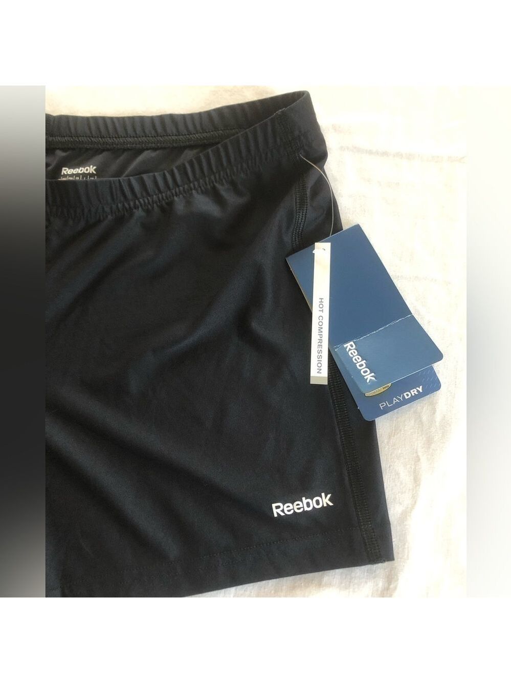 NWT Reebok Size Large Compression Shorts